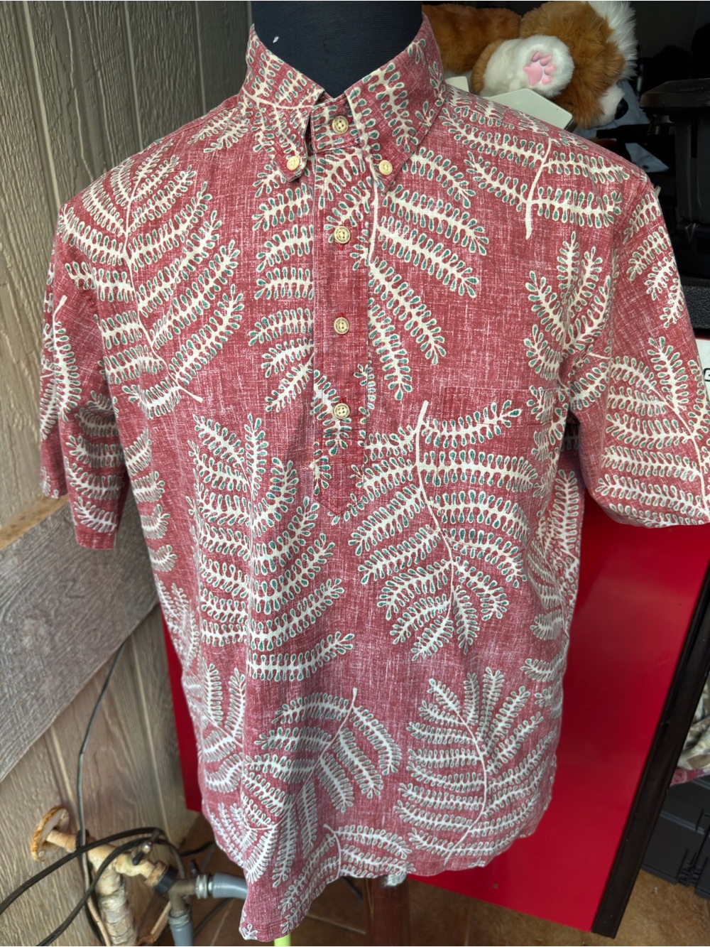 PreOwned Reyn Spooner Red Hawaiian Print Pullover Men's Medium